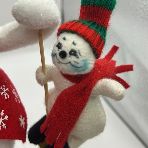 Annalee Snowman with little friend - Picture 11 of 13